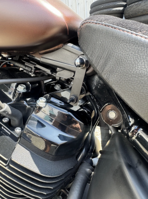 SAS-18 Air Ride Suspension Kit (Toggle Switch)